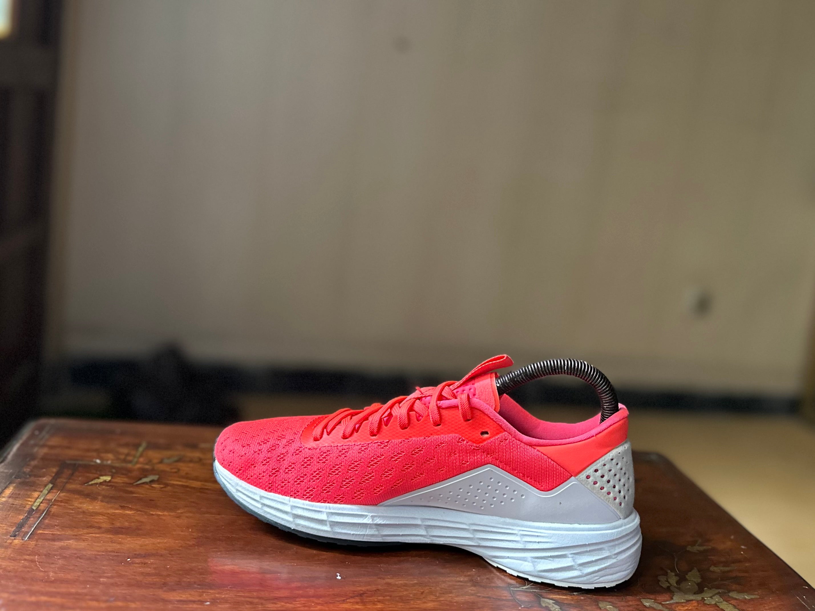 ORIGINAL Adidas LightStrike SL20 Uk size: 5.5 Eu: 38.5