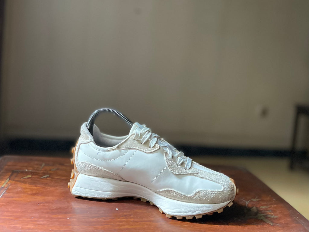 ORIGINAL New Balance 327 MoonBeam Oak Leaf