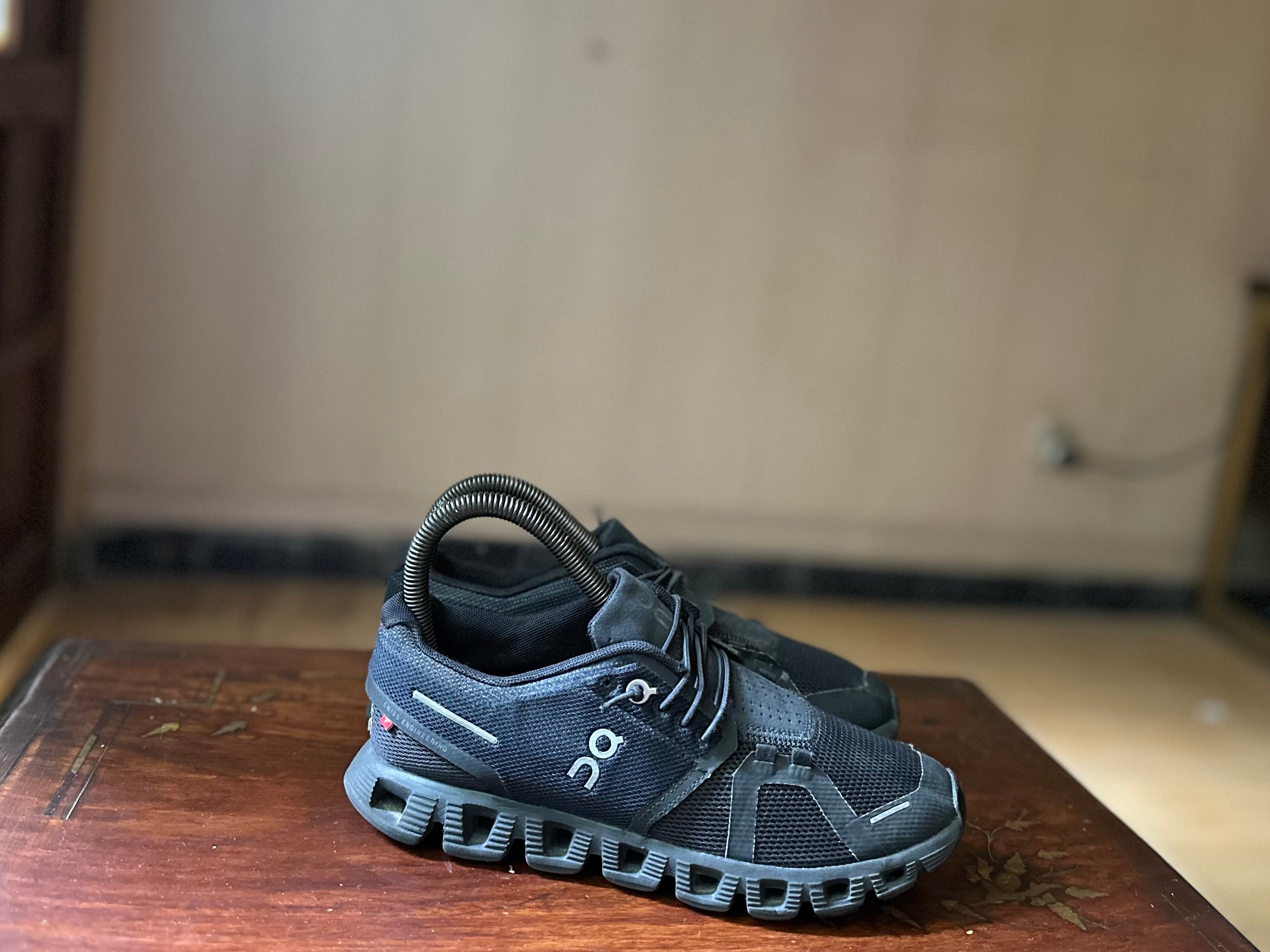 ORIGINAL On Cloud 5 Running