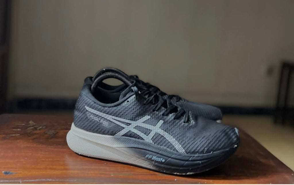 ORIGINAL Asics MagicSpeed 2 Black Carrier Grey