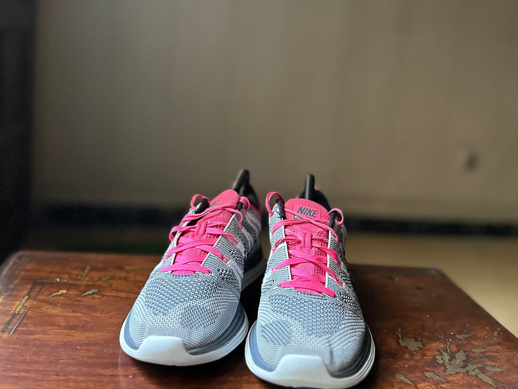 ORIGINAL Nike Flyknit One+ Lunar Black/DarkGrey Uk size: 6 Eu: 40