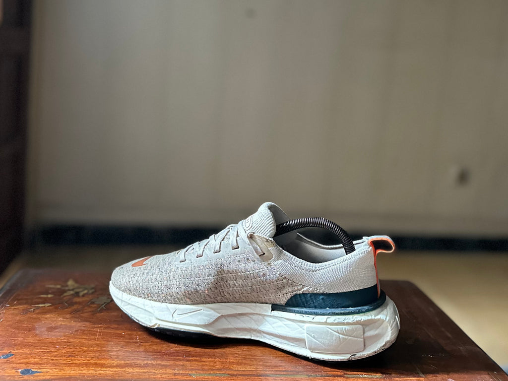 ORIGINAL Nike ZoomX Invincible Run 3 OatMeal Safety Orange