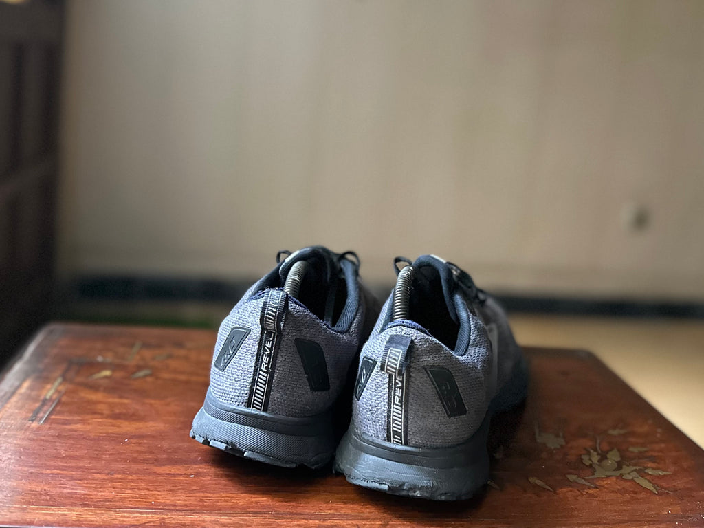 ORIGINAL Brooks Revel 4 Grey/Black Uk size: 9 Eu: 44