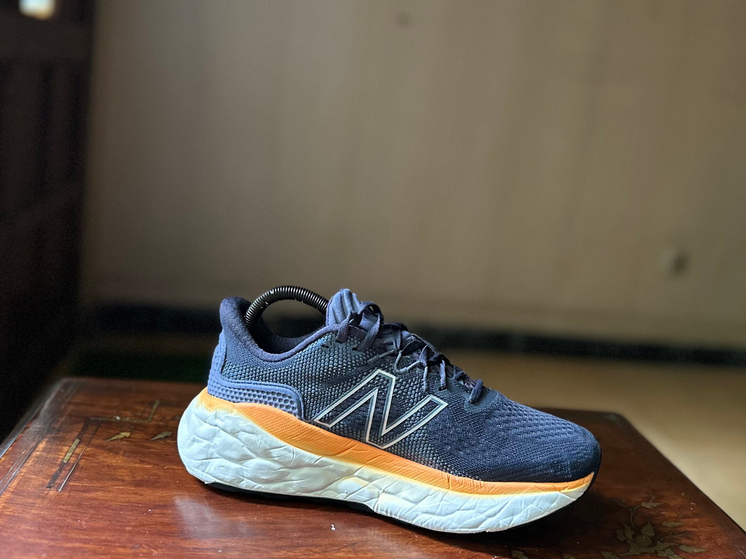 ORIGINAL New Balance Fresh Foam X More v3 Eclipse Vibrant Orange Uk size: 7 Eu: 41