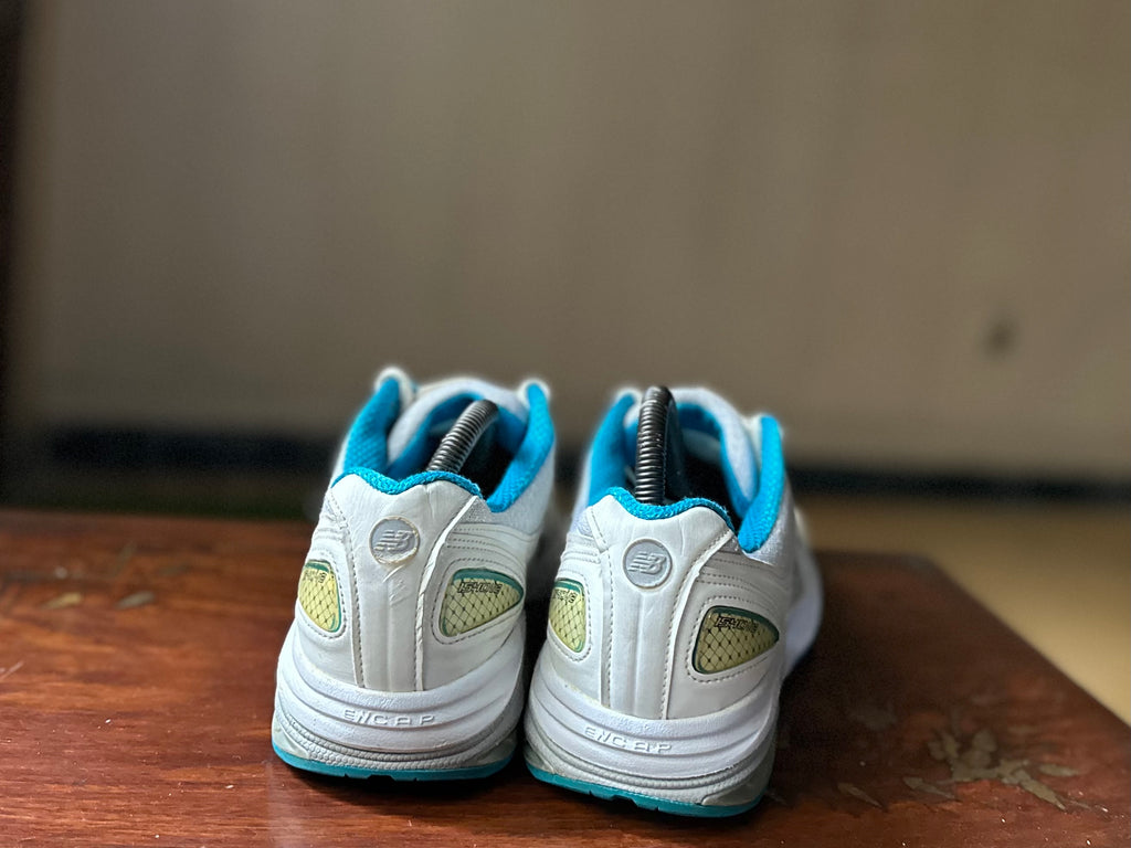ORIGINAL New Balance 1540V2 Blue Bell/White Uk size: 6
Eu: 39