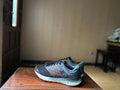 ORIGINAL New Balance Fresh Foam 520 V7 Black/Red Uk size: 9
Eu: 44