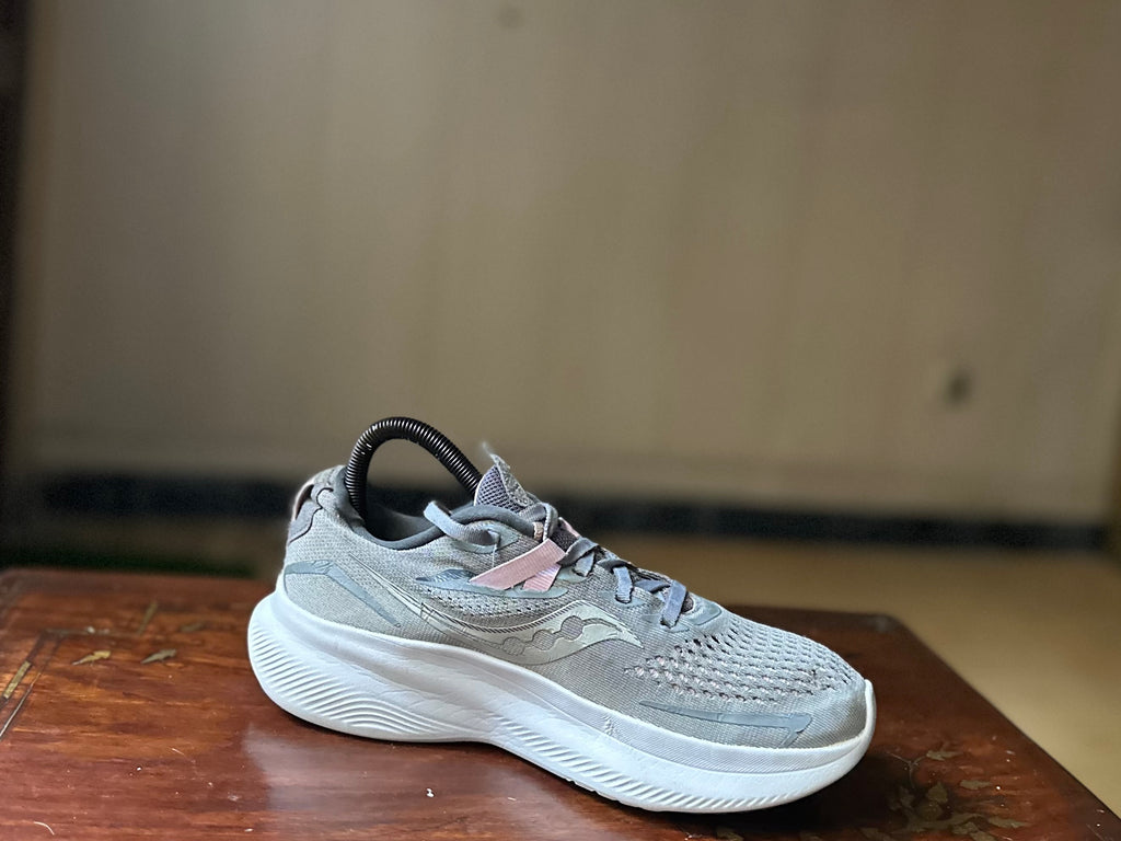 ORIGINAL Saucony Ride 15 Alloy Quartz Uk size: 5.5 Eu: 38.5