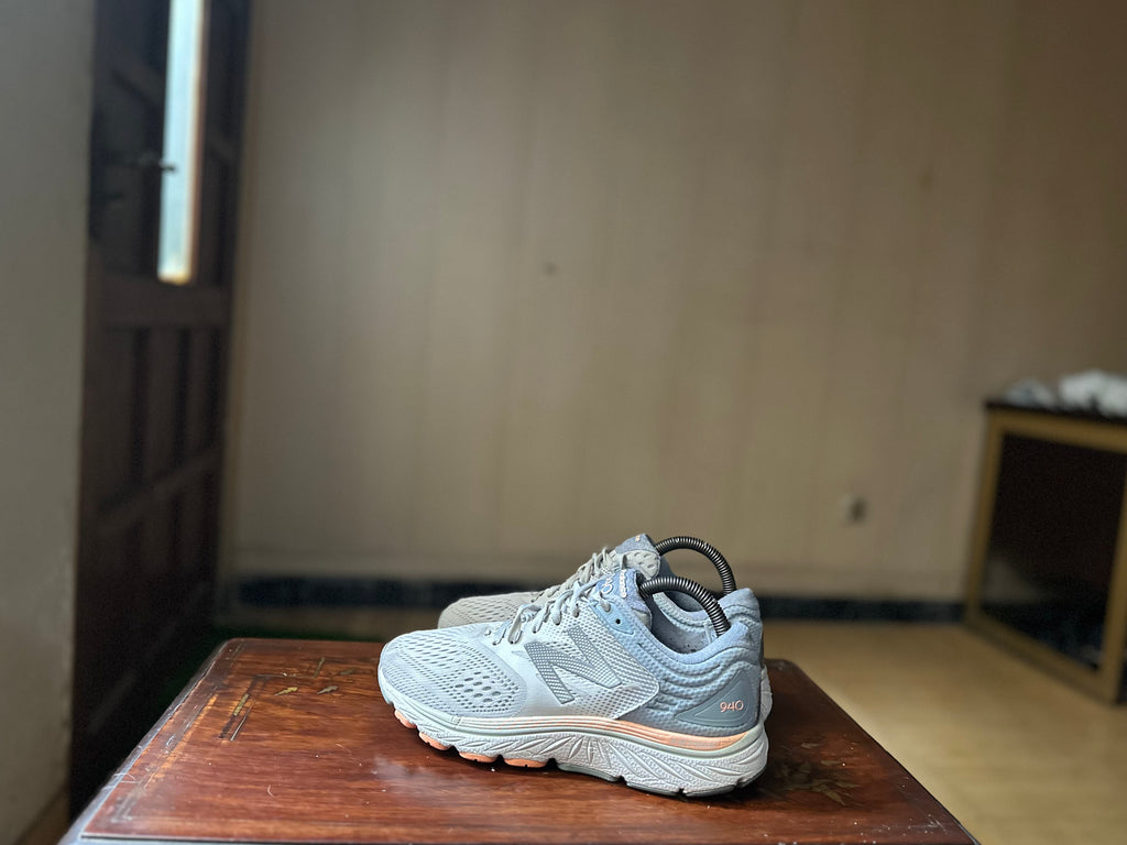 ORIGINAL New Balance 940 V4 Grey/Coral